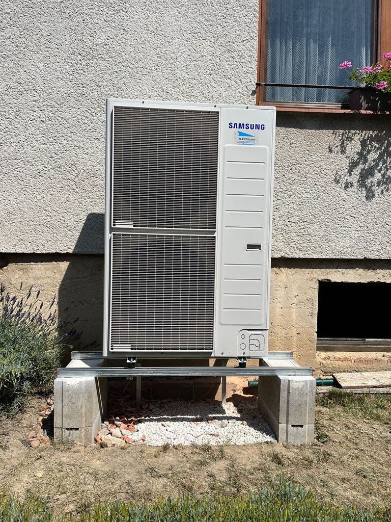 Instalace tepelného čerpadla Samsung AE160 - Jeníkovice