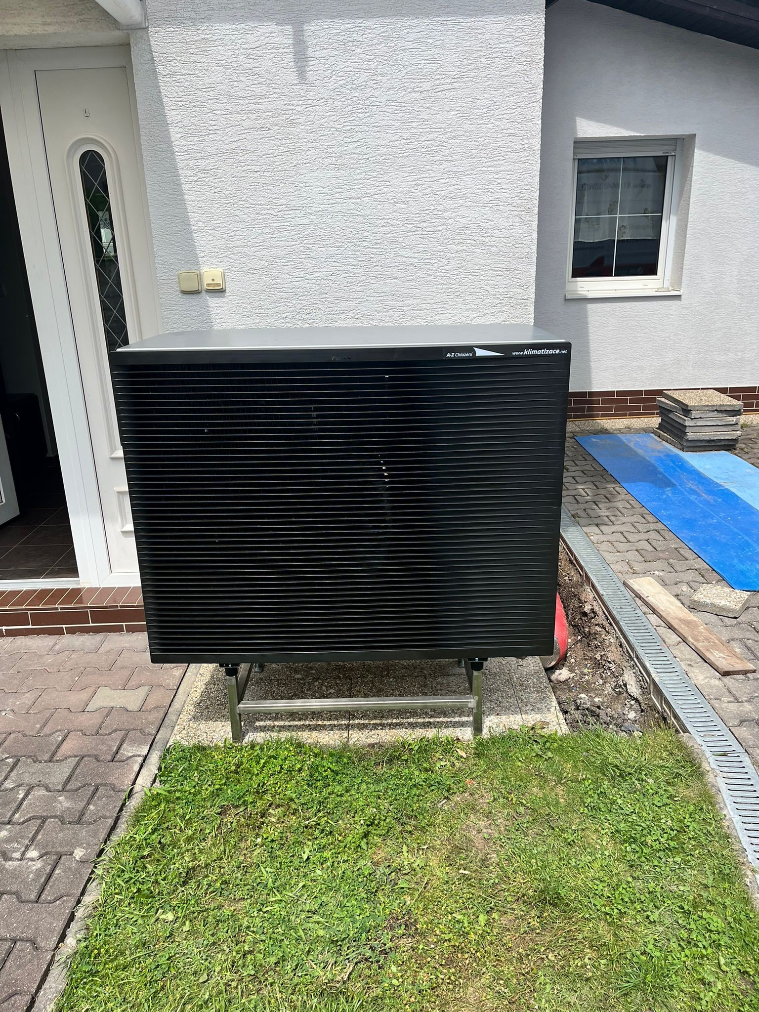 Instalace tepelného čerpadla Daikin ERRA 12 s TUV - Černilov